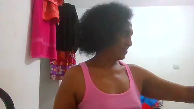 Snapshot of Aishamara chatting on October 2025 06:15:01 AM Aishamara online show from October 2025 06:15:01 AM