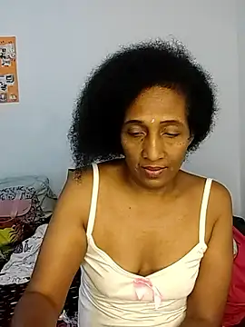Aishamara online show from November 2025 03:33:02 PM