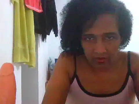 Snapshot of Aishamara chatting on March 2025 12:28:02 AM Aishamara online show from March 2025 12:28:02 AM