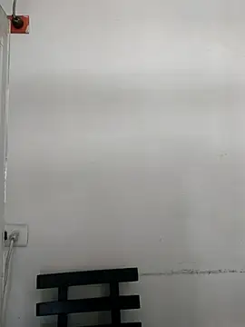 Snapshot of PrivCamZone chatting on September 2025 06:13:02 PM PrivCamZone online show from September 2025 06:13:02 PM