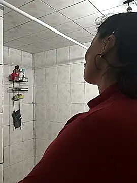 LaInsaciableIntensa online show from February 2026 12:43:02 AM