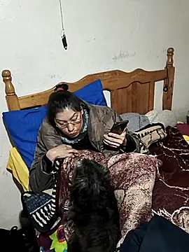 Snapshot of LaInsaciableIntensa chatting on November 2025 12:10:02 AM LaInsaciableIntensa online show from November 2025 12:10:02 AM