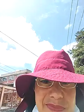 LaInsaciableIntensa online show from September 2025 05:51:02 PM