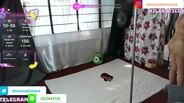 Snapshot of LaInsaciableIntensa chatting on December 2025 04:44:01 PM LaInsaciableIntensa online show from December 2025 04:44:01 PM