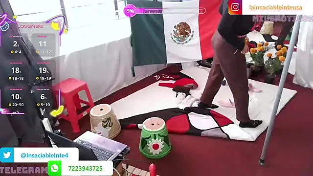 Snapshot of LaInsaciableIntensa chatting on November 2025 02:43:01 PM LaInsaciableIntensa online show from November 2025 02:43:01 PM