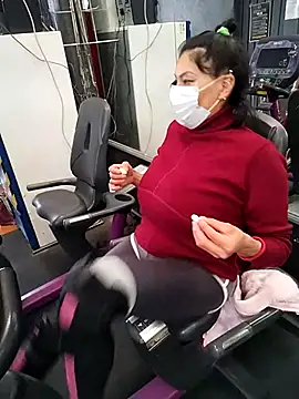 Snapshot of LaInsaciableIntensa chatting on November 2025 05:02:01 PM LaInsaciableIntensa online show from November 2025 05:02:01 PM