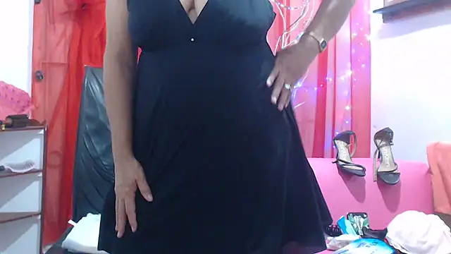 heyline milf online show from July 2026 03:56:02 PM