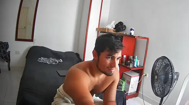 Snapshot of lechero226 chatting on January 2025 03:45:01 PM lechero226 online show from January 2025 03:45:01 PM