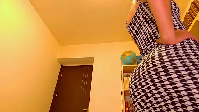 purpleariellx online show from June 2026 11:55:01 PM