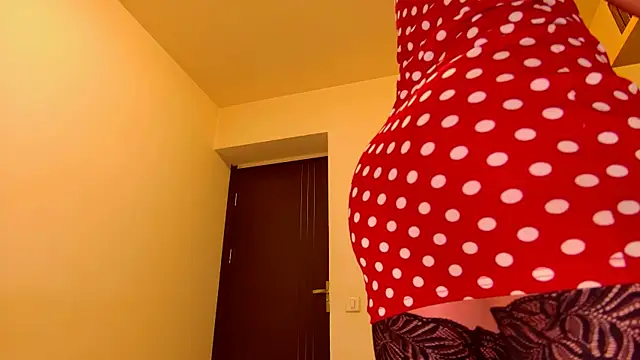 purpleariellx online show from May 2026 12:06:01 AM