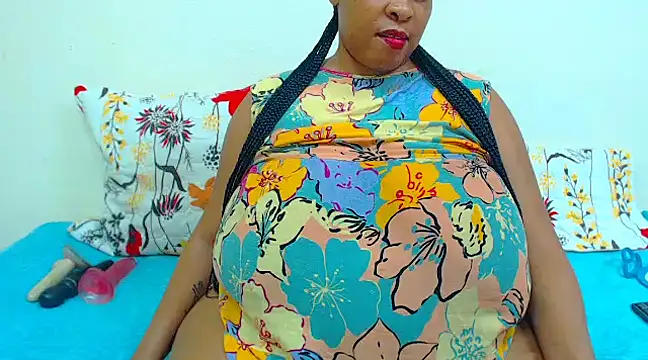 Snapshot of Ebonylovelyx chatting on February 2025 05:26:01 AM Ebonylovelyx online show from February 2025 05:26:01 AM