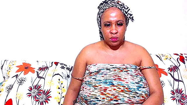 Ebonylovelyx online show from November 2025 12:53:01 PM