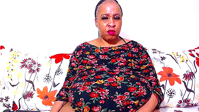 Ebonylovelyx online show from November 2025 06:17:01 AM