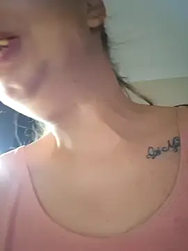 Keli Jessi online show from February 2026 06:16:02 PM