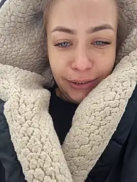 Keli Jessi online show from January 2026 11:24:01 AM