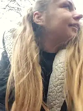 Keli Jessi online show from February 2026 01:11:02 PM