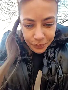 Keli Jessi online show from March 2026 12:32:01 PM