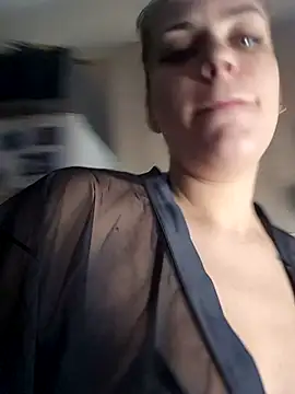 Keli Jessi online show from January 2026 06:36:01 PM