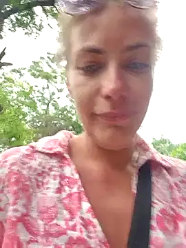 Keli Jessi online show from June 2026 04:02:01 PM