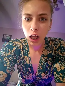 Keli Jessi online show from April 2026 06:14:01 PM