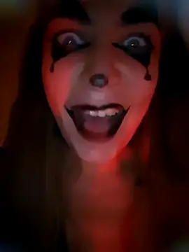 Keli Jessi online show from October 2025 07:21:01 PM