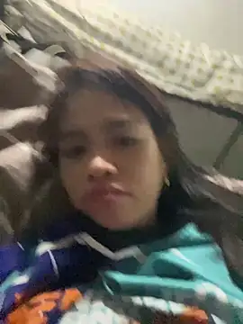 Snapshot of pinay4uwithagoodheart chatting on April 2026 01:34:02 AM pinay4uwithagoodheart online show from April 2026 01:34:02 AM