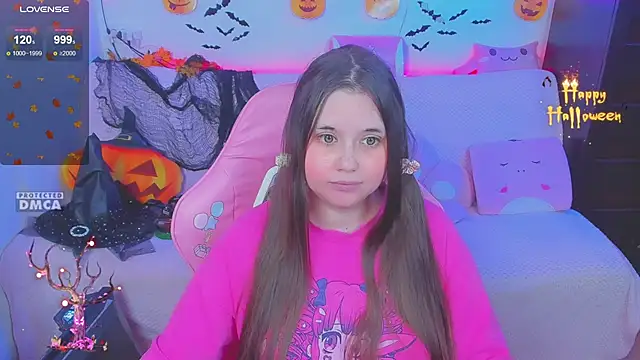 Lolisuccub online show from November 2025 05:17:02 PM