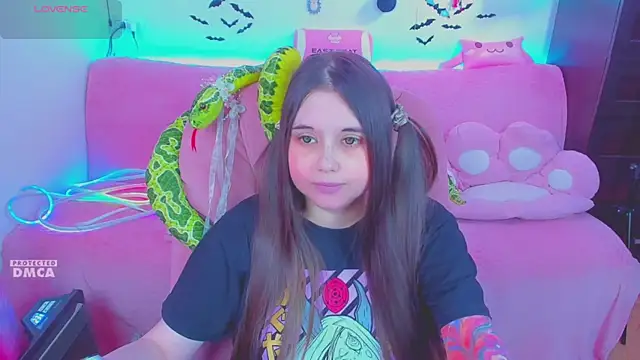 Lolisuccub online show from May 2026 04:24:01 PM
