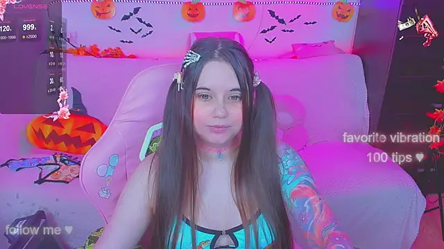 Lolisuccub online show from October 2025 03:00:01 PM