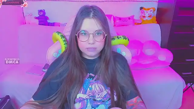 Lolisuccub online show from February 2025 06:27:02 PM