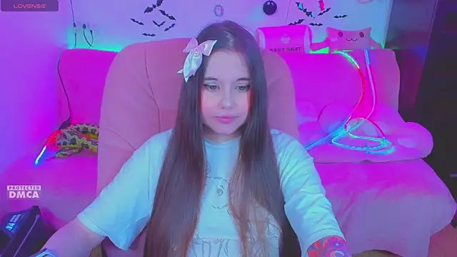 Lolisuccub online show from May 2026 03:30:02 PM