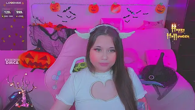 Lolisuccub online show from November 2025 06:24:02 PM