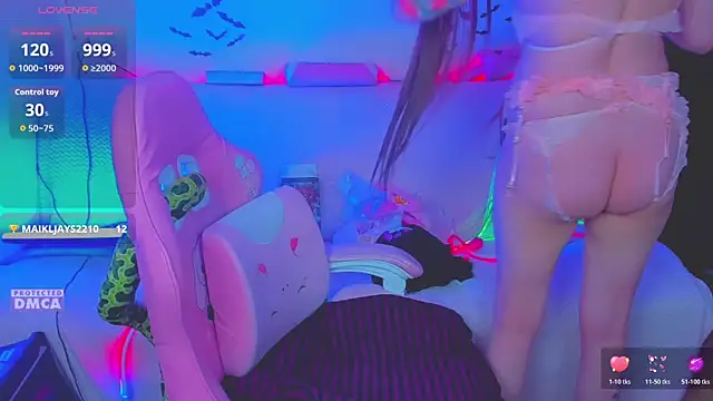 Lolisuccub online show from April 2026 05:41:02 PM