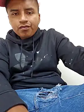 Diablo9804 online show from November 2025 05:17:02 PM