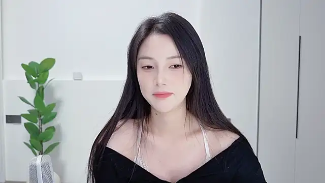 Snapshot of HaagenDazs_ chatting on October 2025 01:25:01 PM HaagenDazs online show from October 2025 01:25:01 PM