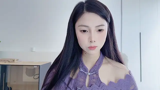 Snapshot of HaagenDazs_ chatting on January 2026 03:32:01 AM HaagenDazs online show from January 2026 03:32:01 AM