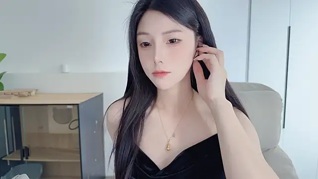 Snapshot of HaagenDazs_ chatting on June 2026 03:59:02 AM HaagenDazs online show from June 2026 03:59:02 AM