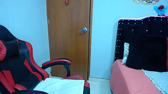 Ursulawhite69 online show from December 2025 04:22:01 PM