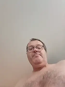 Snapshot of mike9473 chatting on May 2026 05:26:01 AM mike9473 online show from May 2026 05:26:01 AM