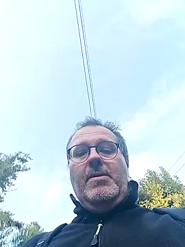 Snapshot of mike9473 chatting on October 2025 03:59:02 PM mike9473 online show from October 2025 03:59:02 PM