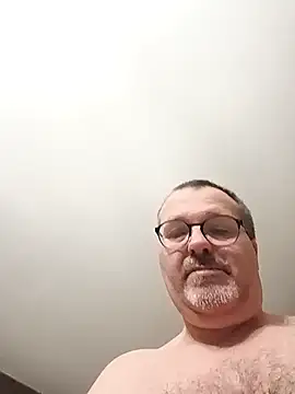 mike9473 online show from April 2026 05:00:02 AM