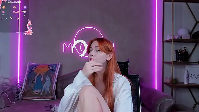 lika lil online show from November 2025 03:27:01 PM