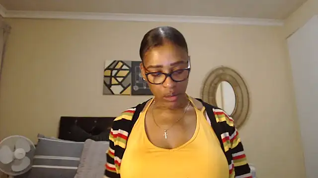 Creamyass22 online show from April 2026 04:54:02 PM