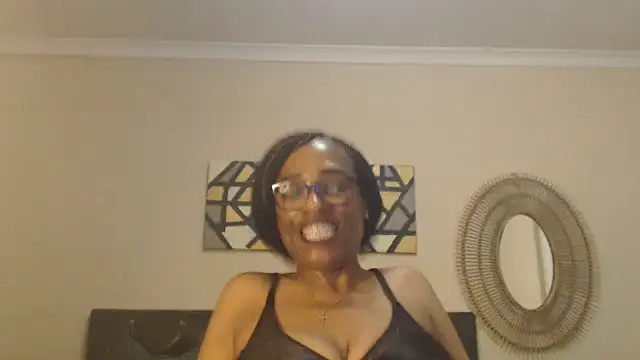 Creamyass22 online show from June 2026 04:41:01 PM