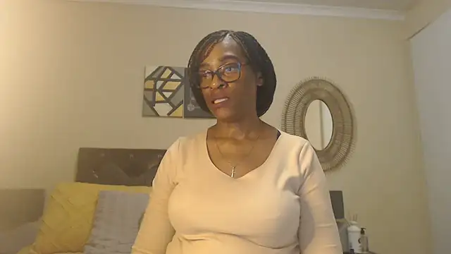 Creamyass22 online show from May 2026 03:32:01 PM