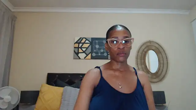 Snapshot of Creamyass22 chatting on November 2025 05:38:02 PM Creamyass22 online show from November 2025 05:38:02 PM