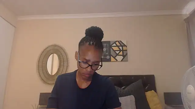 Snapshot of Creamyass22 chatting on March 2025 03:40:01 PM Creamyass22 online show from March 2025 03:40:01 PM