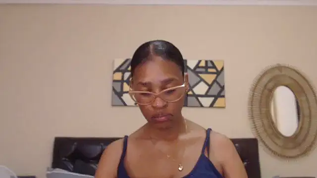 Creamyass22 online show from December 2025 08:01:02 PM