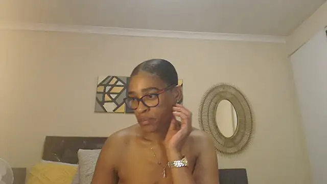 Creamyass22 online show from April 2026 07:58:02 PM