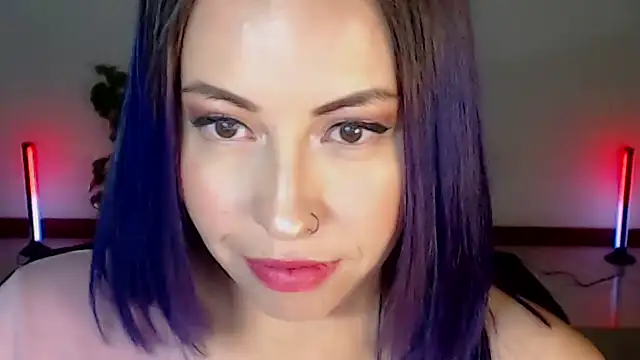 charlottezoe15 online show from June 2026 06:57:01 AM